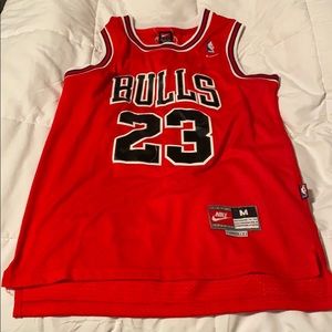 BULLS Jersey Nike (worn once)